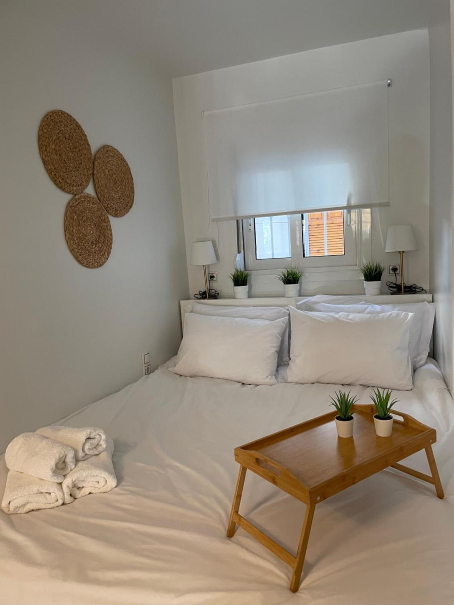 Persephone Stay Inn Елефсина Екстериор снимка